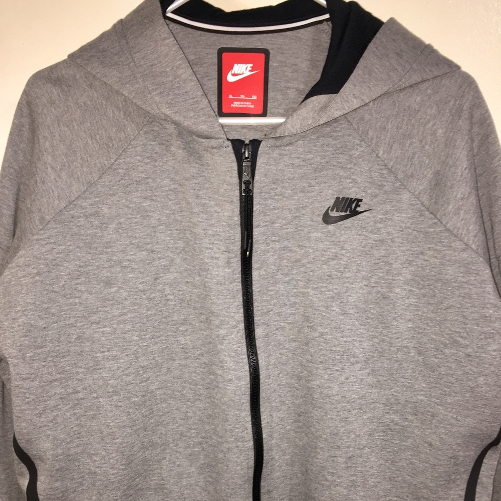 Nike Tech Knit Pack Fleece Cocoon Jacket Gray